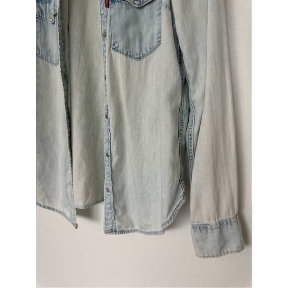 Levi's Denim Shirt - Light Wash, Studded Detail - Picture 3 of 8